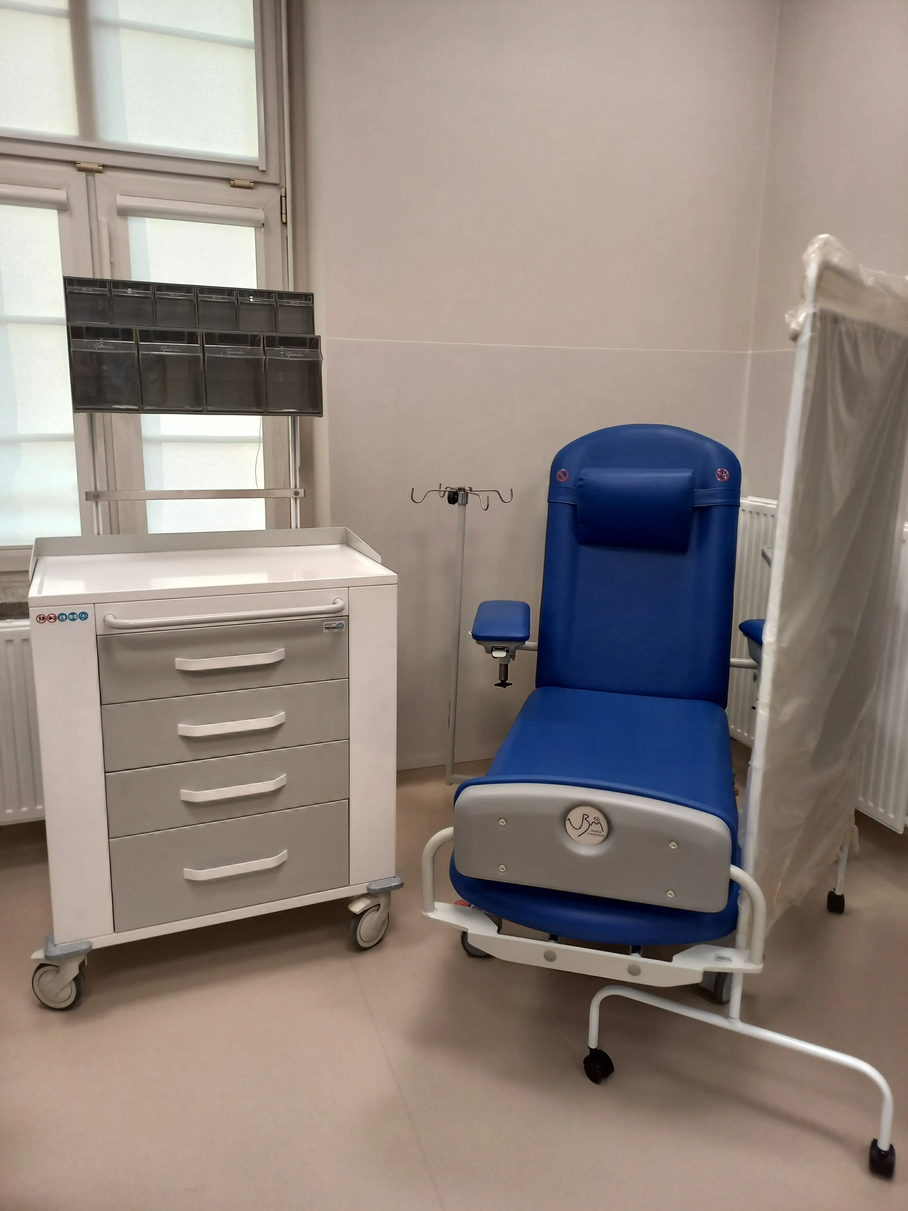 Wyposażenie wnętrza Centrum Wsparcia Badań Klinicznych i Medycyny Translacyjnej